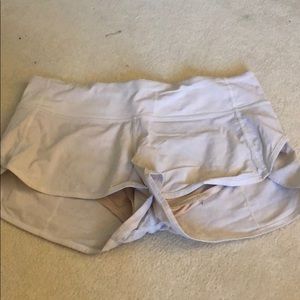 White lululemon shorts
